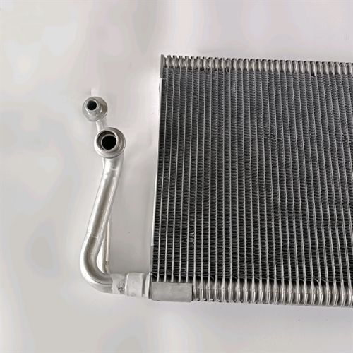 Giàn lạnh Mercedes E200 Dàn lạnh E200 chính hãng Valeo